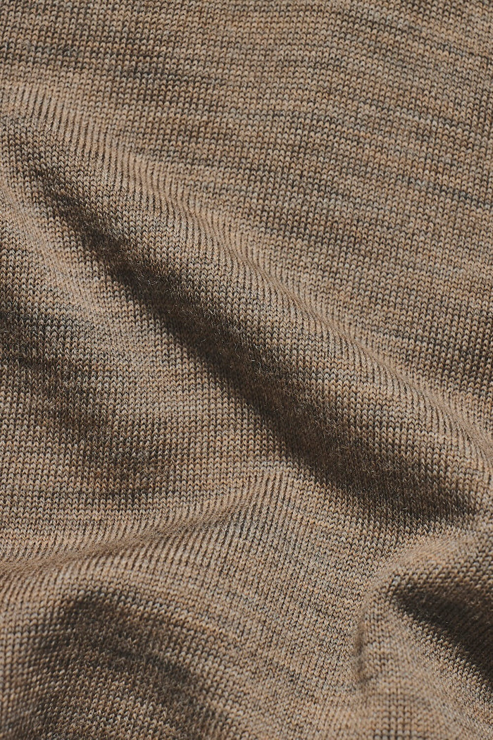 Extra Fine Merino Wool Knitted Open Collar Polo Shirt in Camel Marl