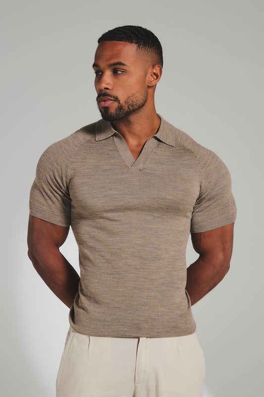 Extra Fine Merino Wool Knitted Open Collar Polo Shirt in Camel Marl
