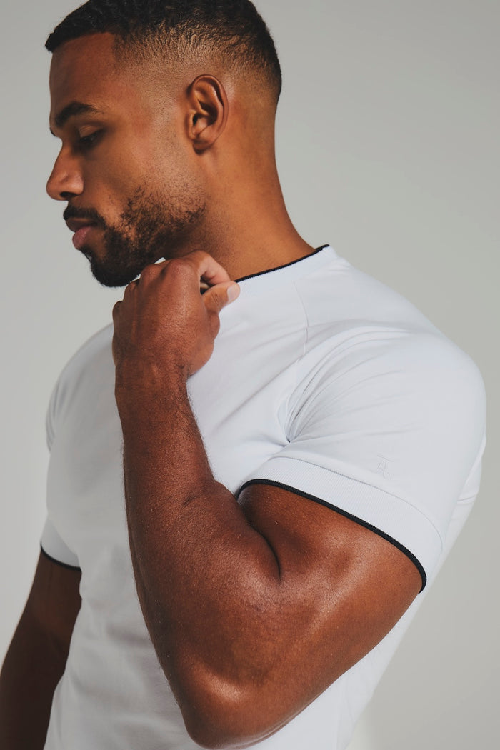 Fine Tipped T-Shirt in White with Navy Trim