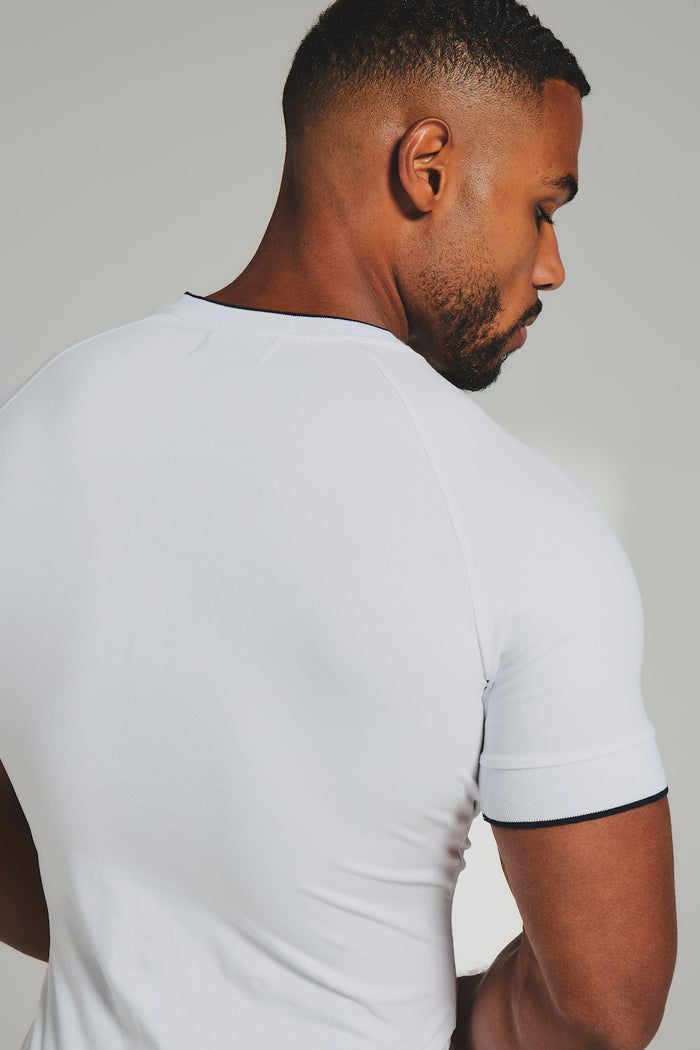 Fine Tipped T-Shirt in White with Navy Trim